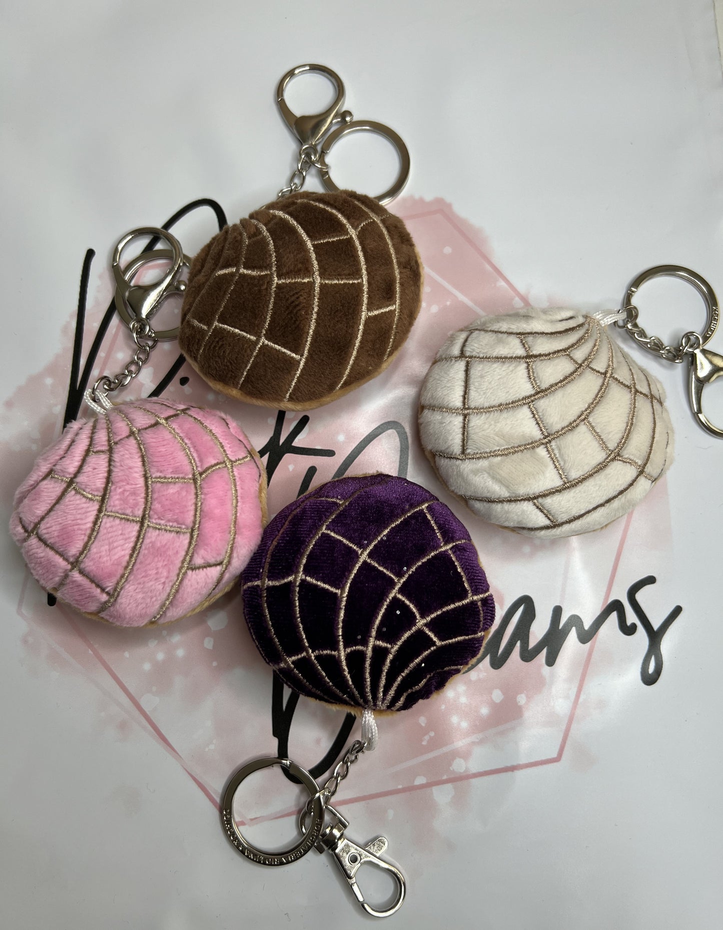 Concha keychains